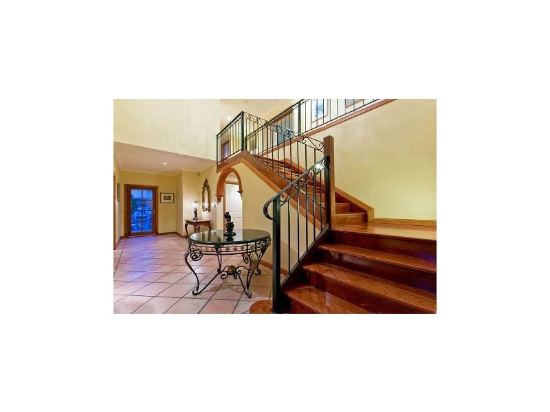 21 Piermont, Raby Bay QLD 4163