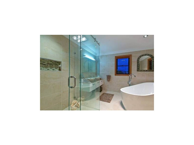 21 Piermont, Raby Bay QLD 4163