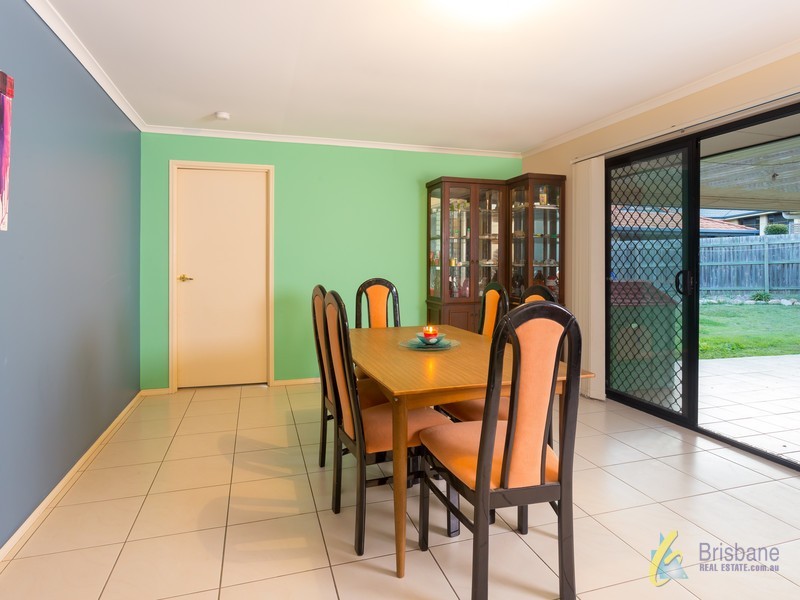 10 Mayfair Place, Moggill QLD 4070
