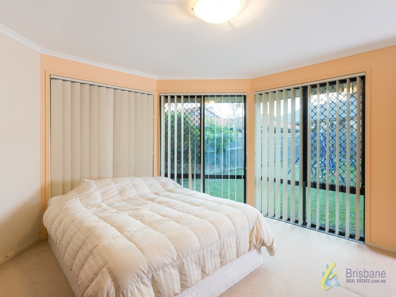 10 Mayfair Place, Moggill QLD 4070