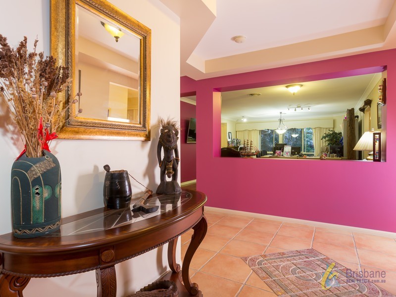 18 Camberwell Pl, Forest Lake QLD 4078