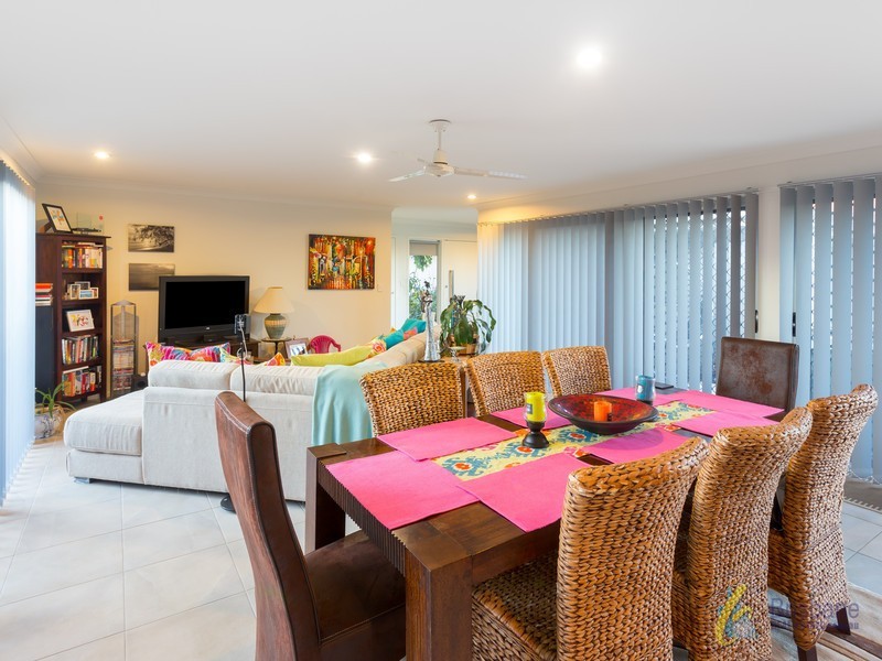 12 Silky Oak Avenue, Moggill QLD 4070