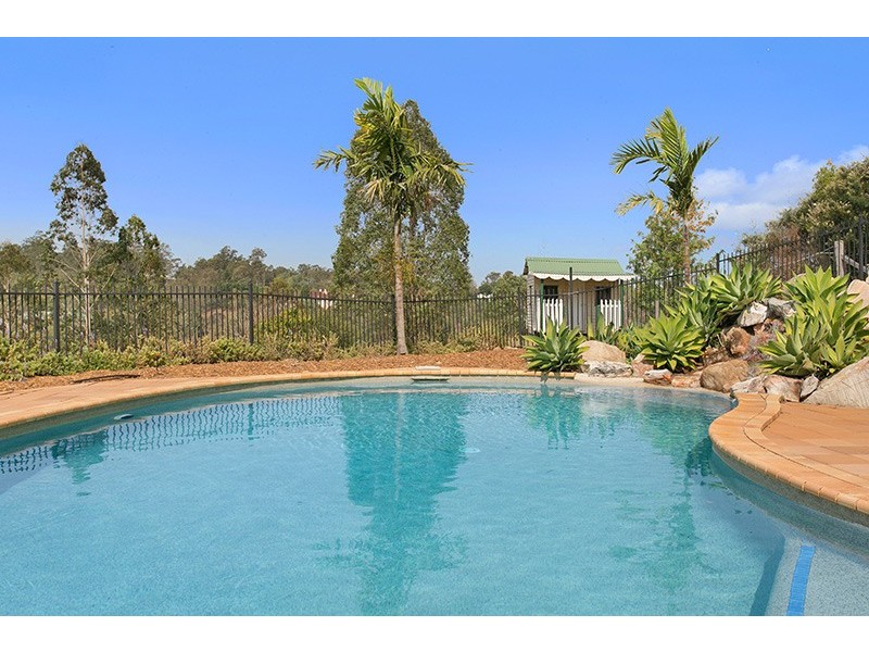 130 Woodward Place, Pullenvale QLD 4069