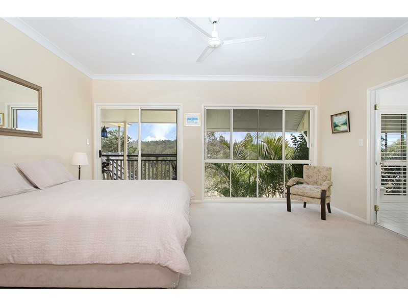 130 Woodward Place, Pullenvale QLD 4069