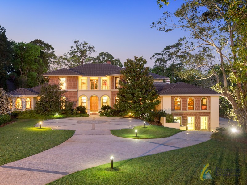 47 Tristania Road, Chapel Hill QLD 4069