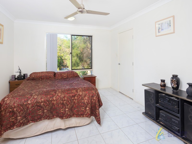14 Torridon Close, Chapel Hill QLD 4069