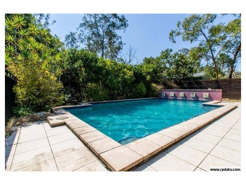 1 Eulalia Close, Chuwar QLD 4306