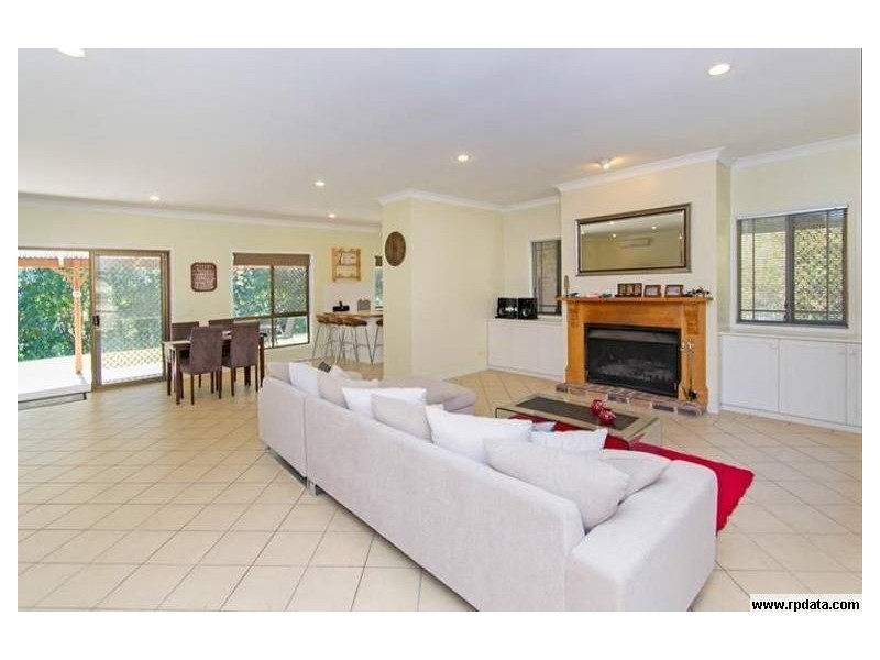 1 Eulalia Close, Chuwar QLD 4306