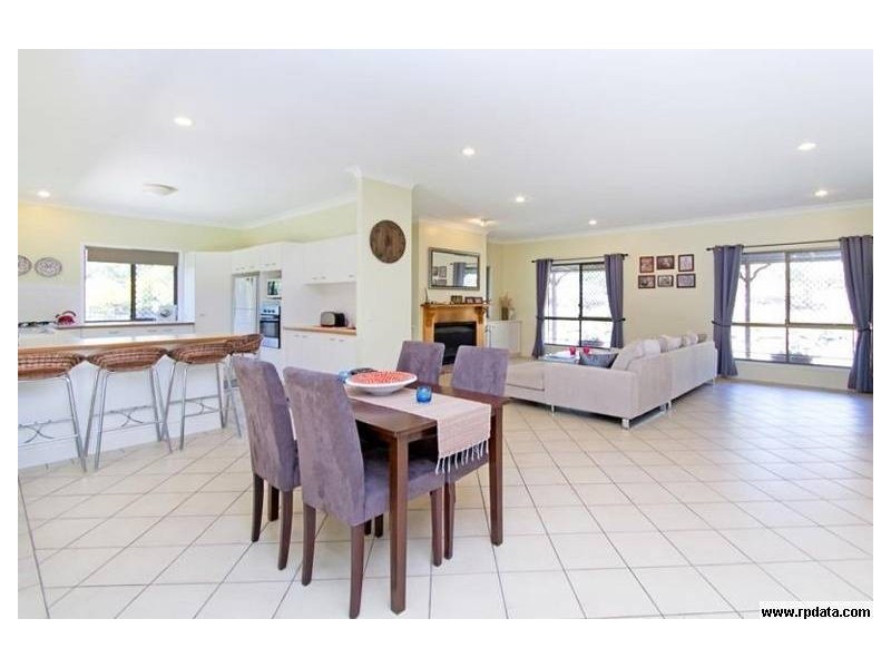 1 Eulalia Close, Chuwar QLD 4306