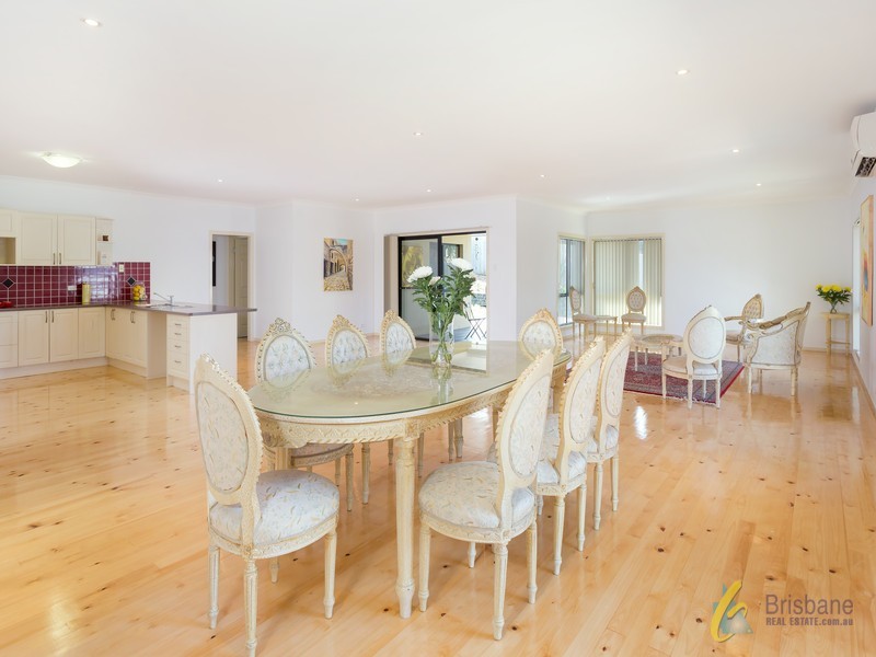 16 Joseph Av, Moggill QLD 4070