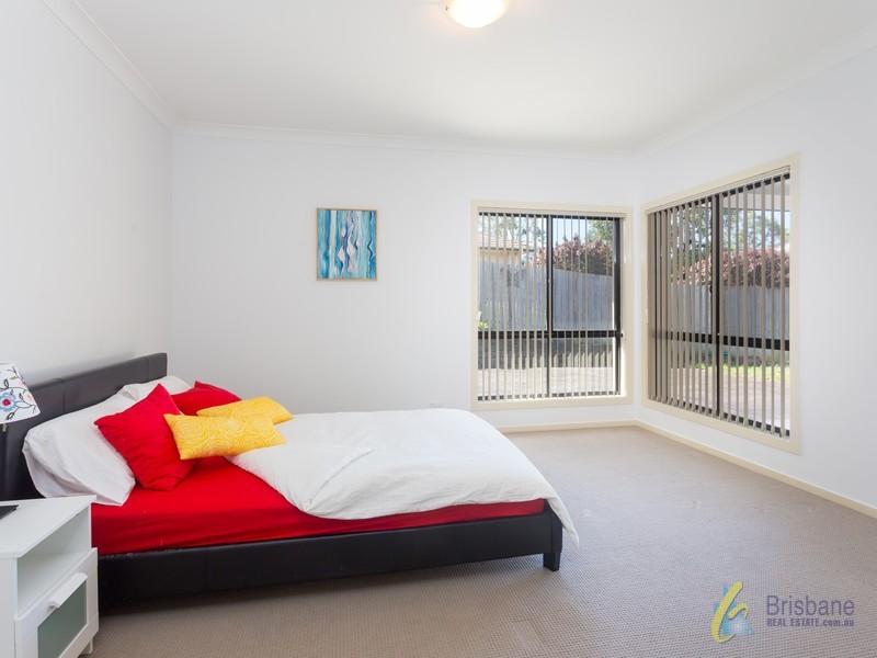 16 Joseph Av, Moggill QLD 4070