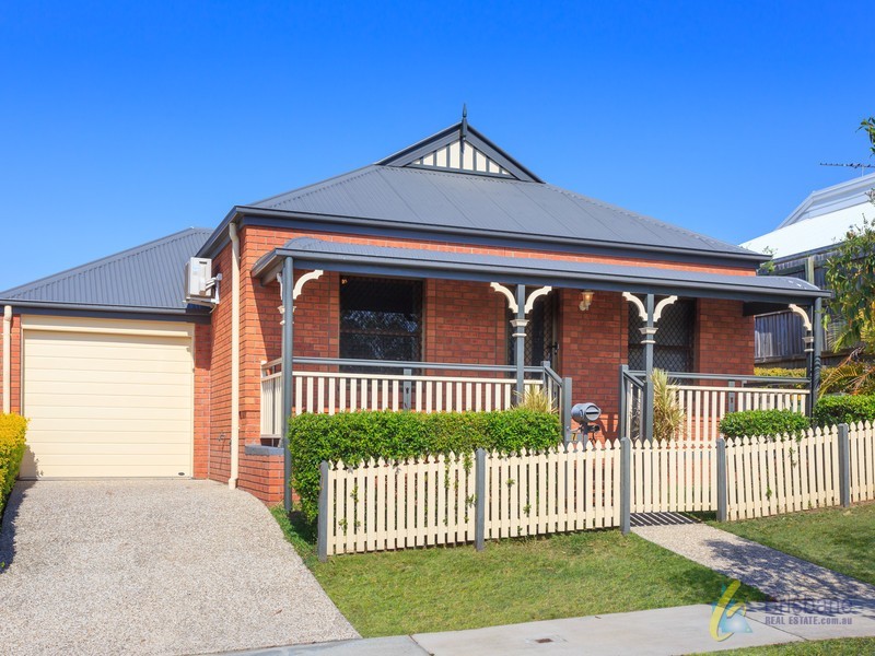 7 Pinnacle Cl, Springfield Lakes QLD 4300