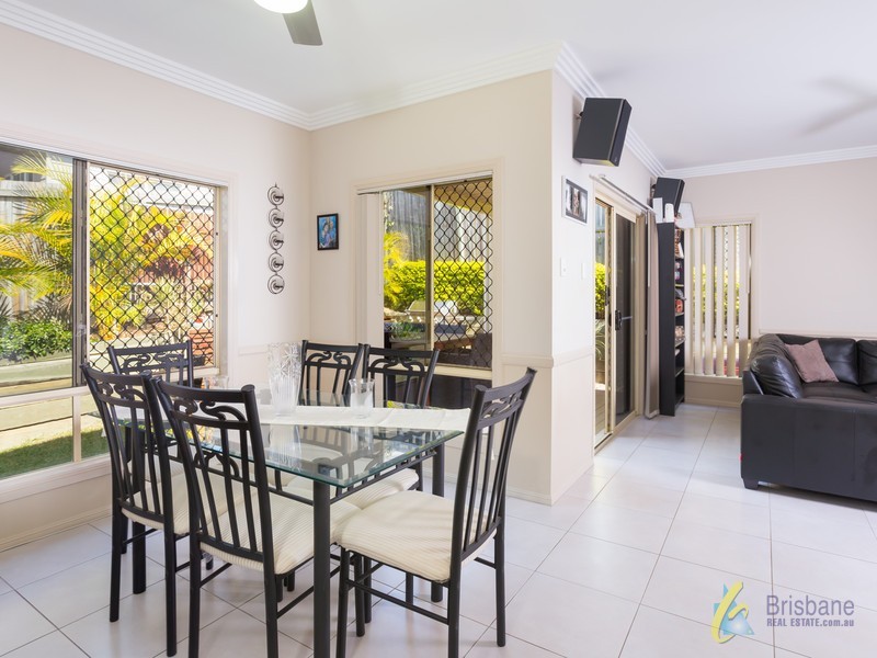 7 Pinnacle Cl, Springfield Lakes QLD 4300