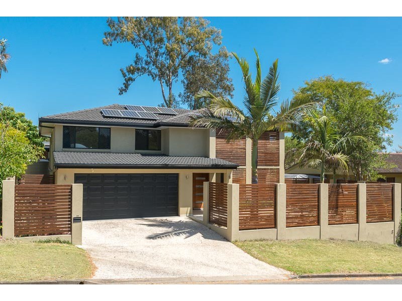 78 Brownie St, Jamboree Heights QLD 4074