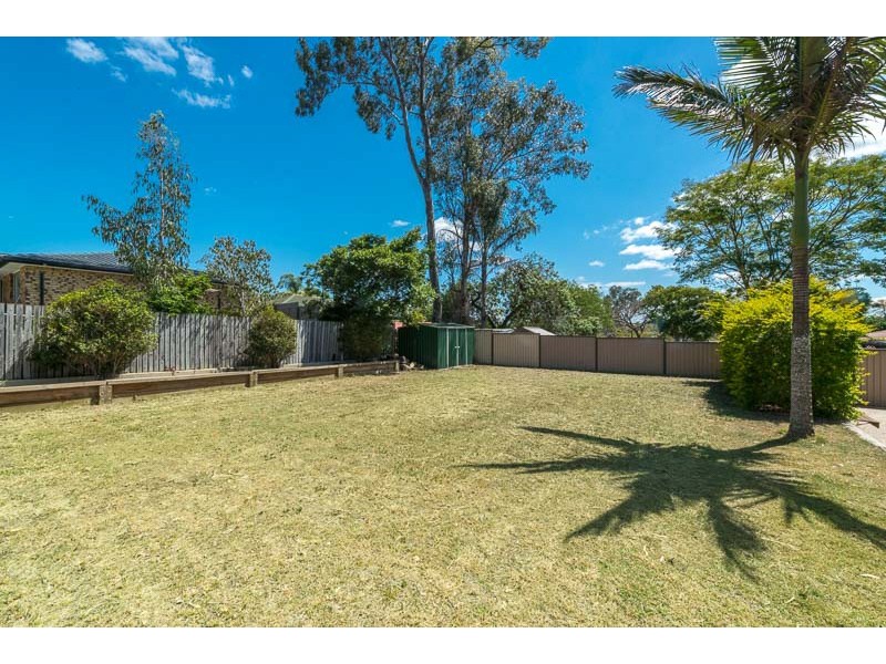 78 Brownie St, Jamboree Heights QLD 4074