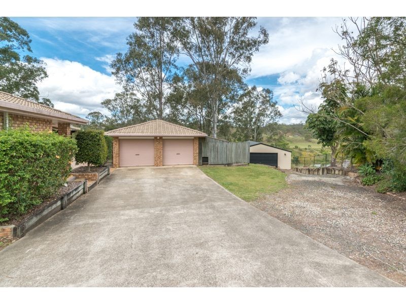 41 Illawong Way, Karana Downs QLD 4306