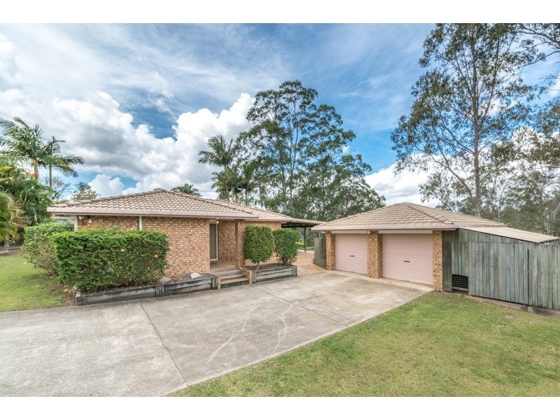 41 Illawong Way, Karana Downs QLD 4306