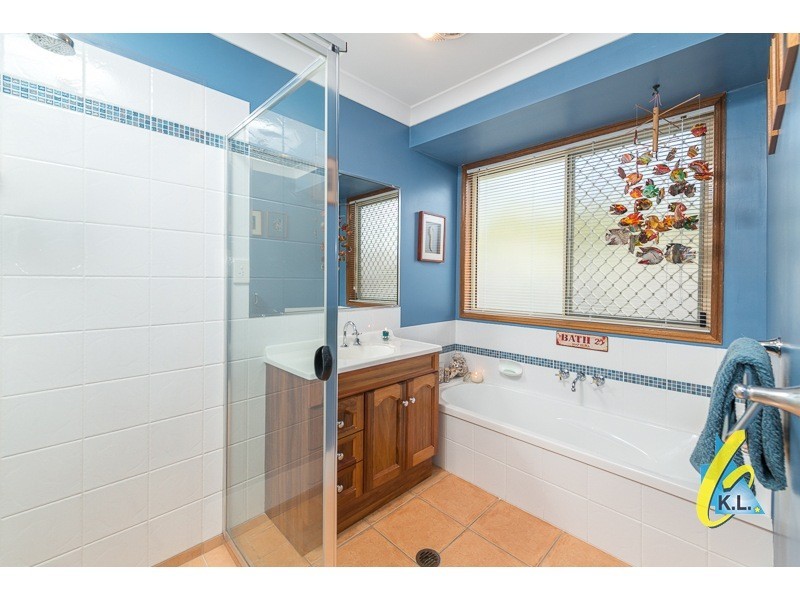 9 Dunoon Court, Karana Downs QLD 4306