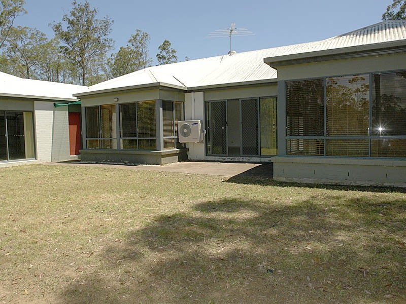 7 Native Olive Place, Mount Crosby QLD 4306