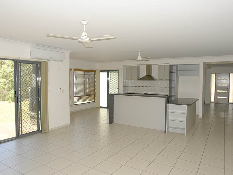 7 Native Olive Place, Mount Crosby QLD 4306