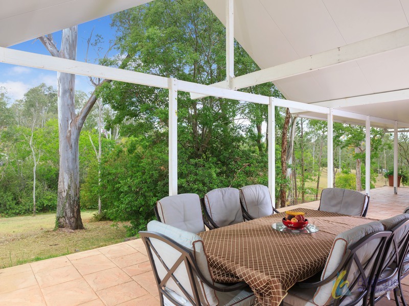 29 Rafting Ground Rd, Brookfield QLD 4069
