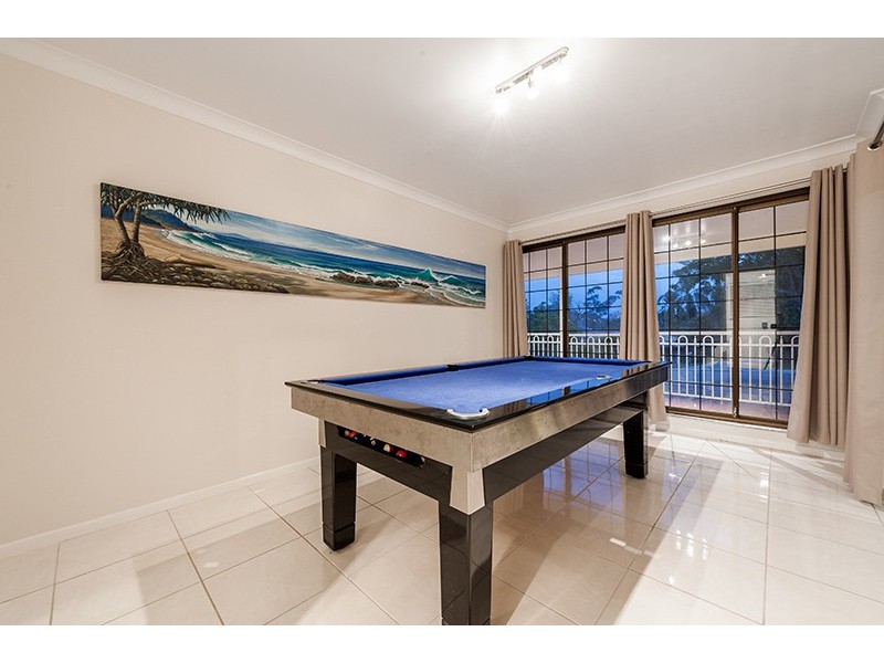 3 Athos Street, Riverhills QLD 4074