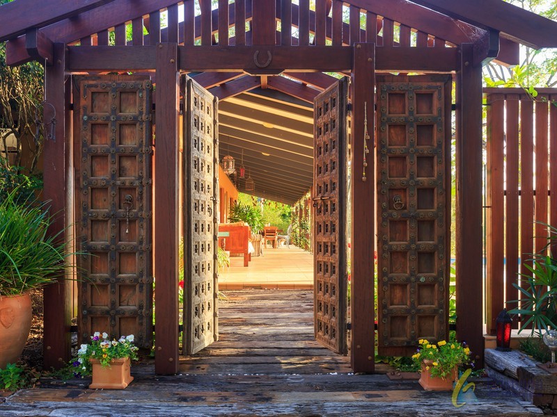 196 Greentrees Avenue, Kenmore Hills QLD 4069