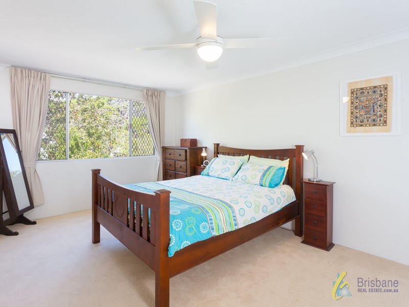 1/117 Clarence Road, Indooroopilly QLD 4068