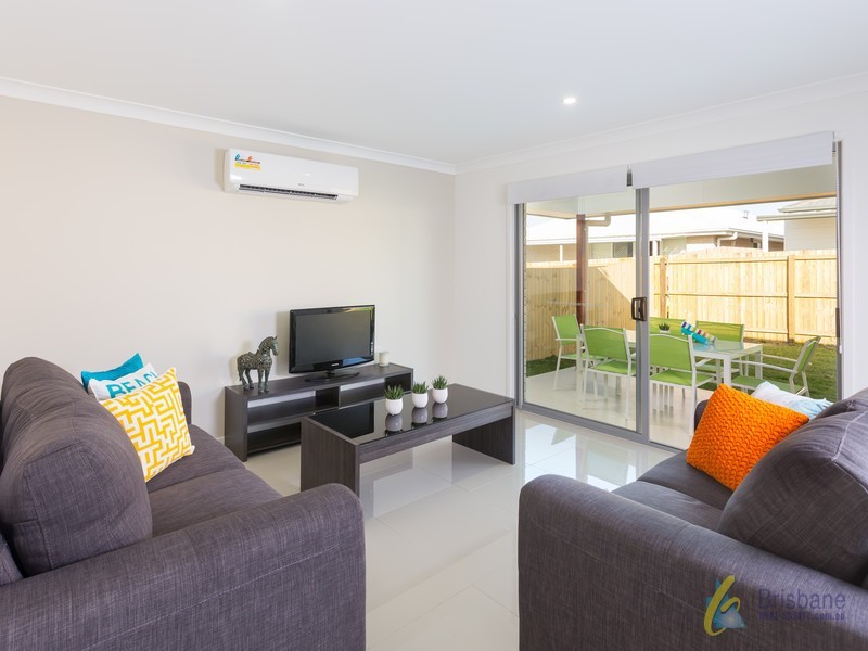 5 Robert Jones Street, Redbank Plains QLD 4301