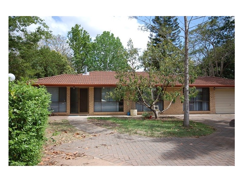 9 Nawalla Court, Karana Downs QLD 4306