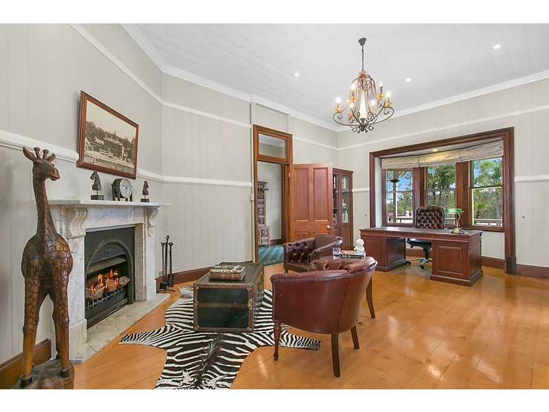 75 Red Cedar Road, Pullenvale QLD 4069
