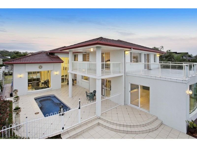 32 NEWELL PL, Westlake QLD 4074