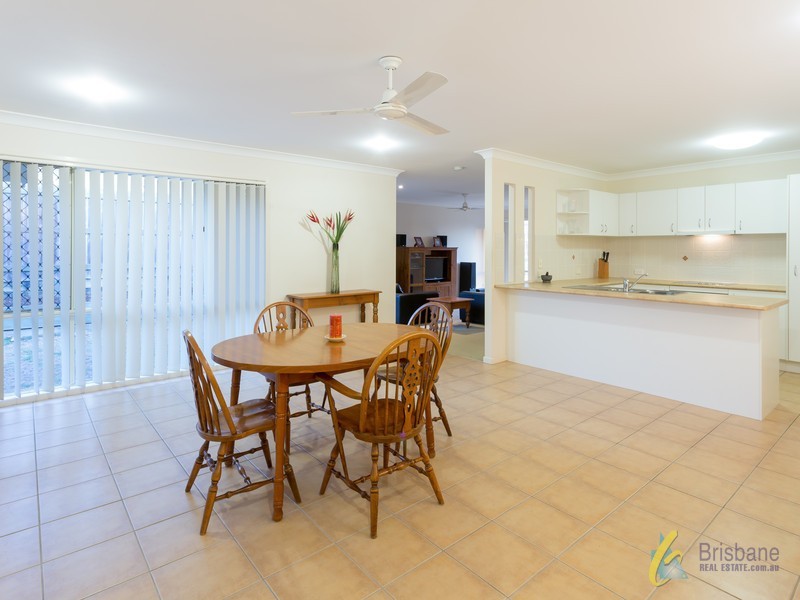 10 Turrbal Street, Bellbowrie QLD 4070