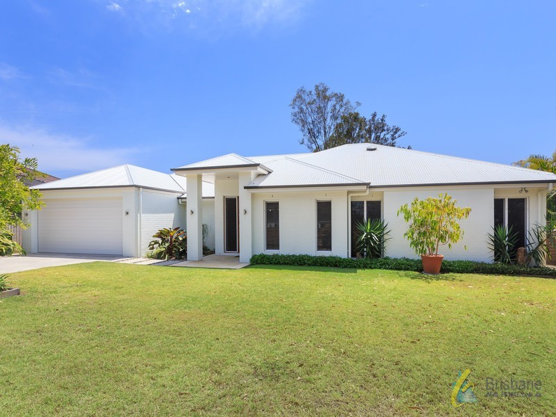 16 Barrygroves Court, Fig Tree Pocket QLD 4069