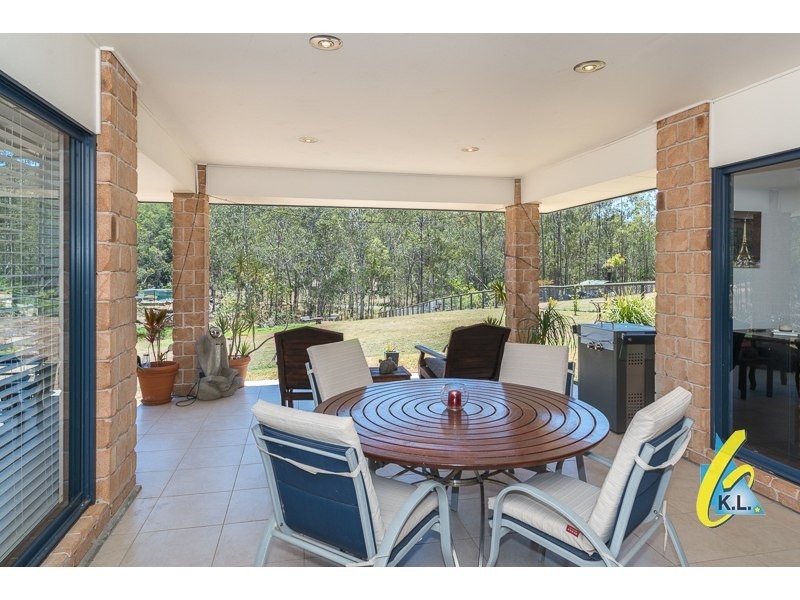 15 Jack Kerr Court, Mount Crosby QLD 4306