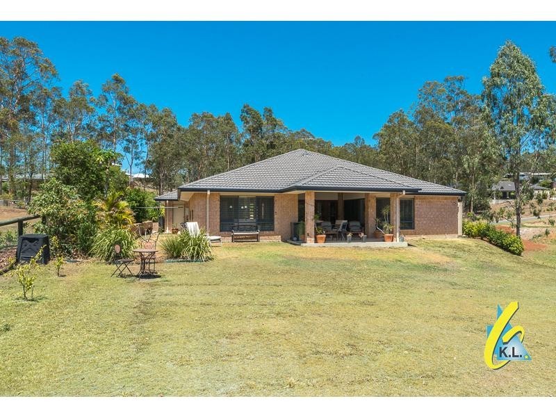 15 Jack Kerr Court, Mount Crosby QLD 4306