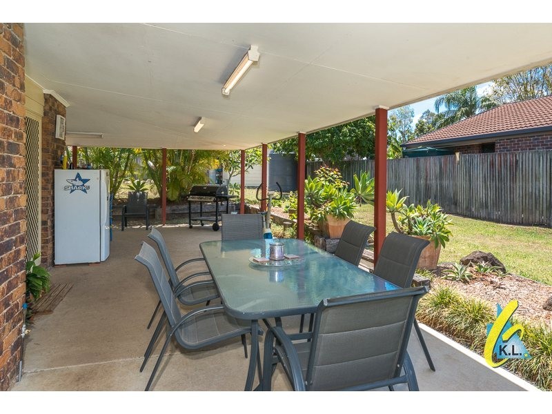 6 Kooralla Court, Karana Downs QLD 4306