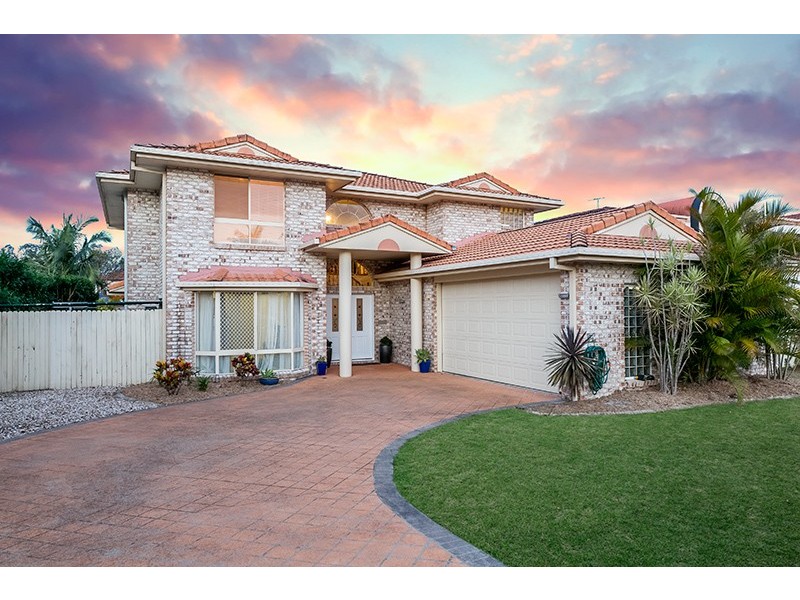 10 Newell Place, Westlake QLD 4074