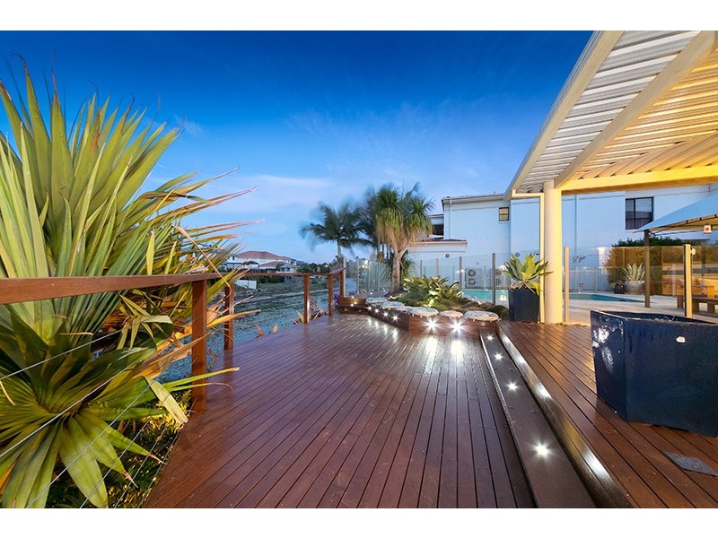 10 Newell Place, Westlake QLD 4074