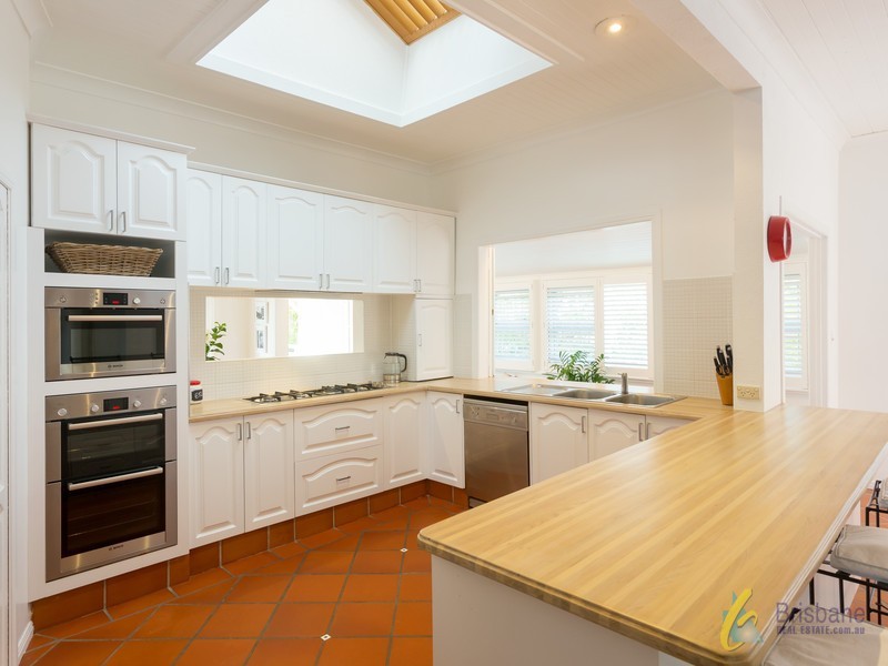 50 Thorpe Street, Indooroopilly QLD 4068