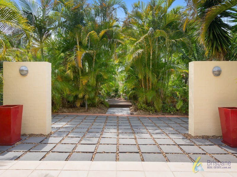 6 Castlereagh Place, Anstead QLD 4070