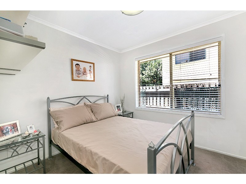 2 Murrell Street, Newmarket QLD 4051