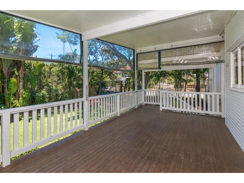 59 Gilruth Road, Kenmore QLD 4069