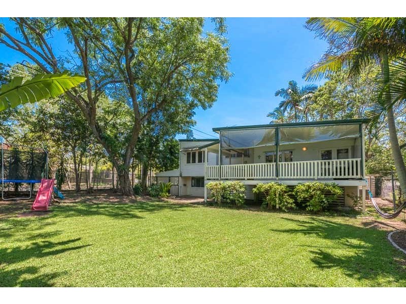 59 Gilruth Road, Kenmore QLD 4069