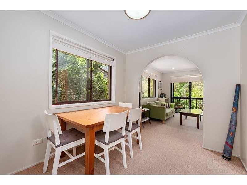 17 Neptune Street, Chapel Hill QLD 4069