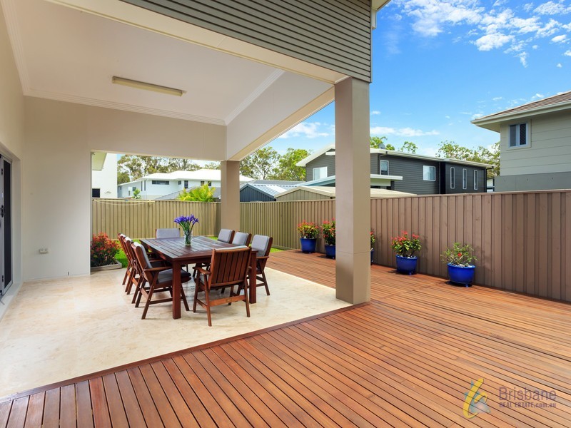 69 Feathertail Place, Wakerley QLD 4154
