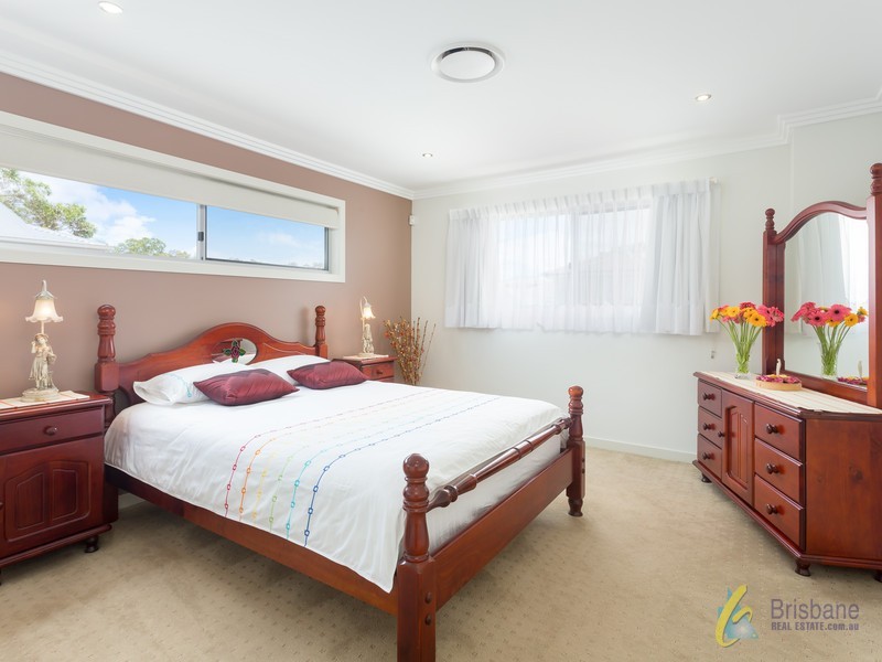 69 Feathertail Place, Wakerley QLD 4154