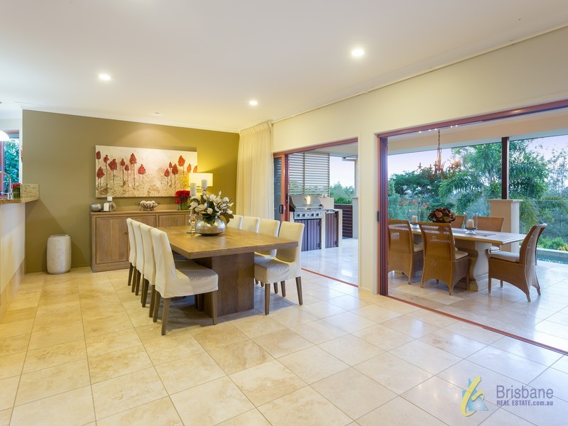 175 Brimblecombe Cct, Pullenvale QLD 4069