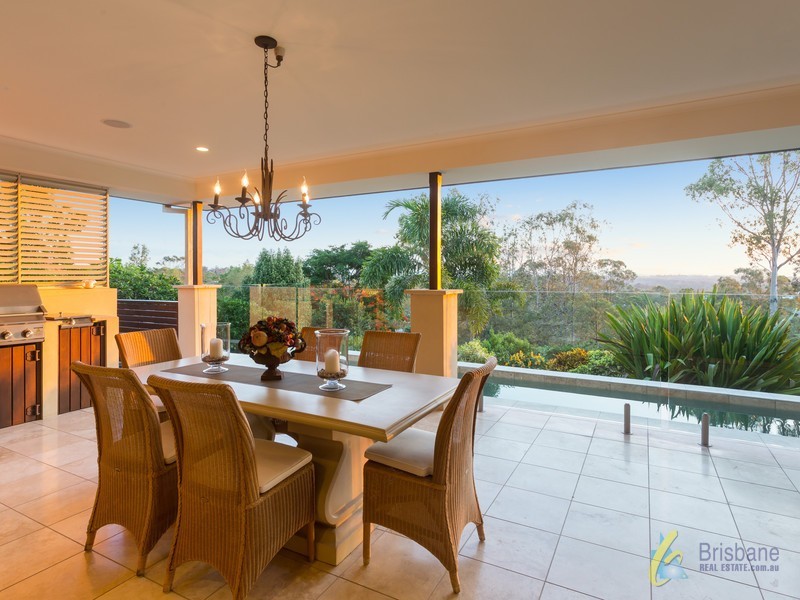 175 Brimblecombe Cct, Pullenvale QLD 4069