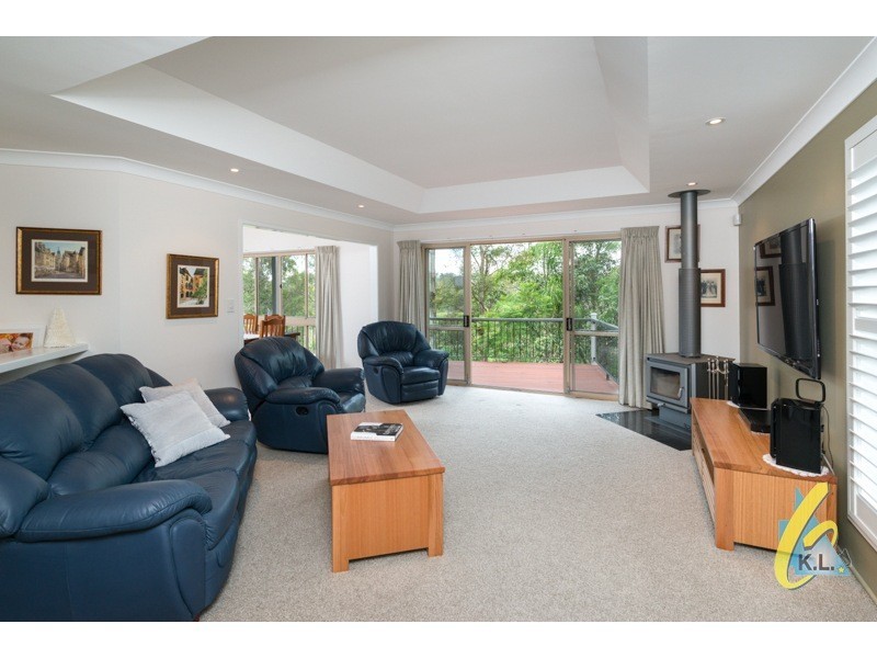 10 Wittonga Court, Karana Downs QLD 4306